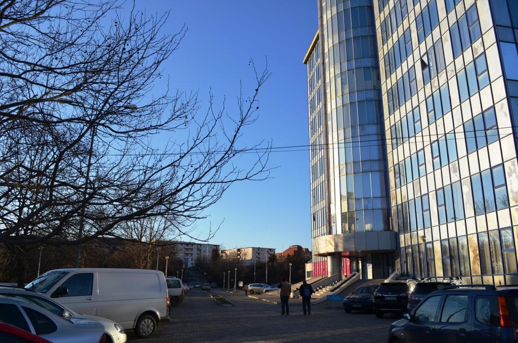 Apartament In Regim Hotelier Bacău Esterno foto