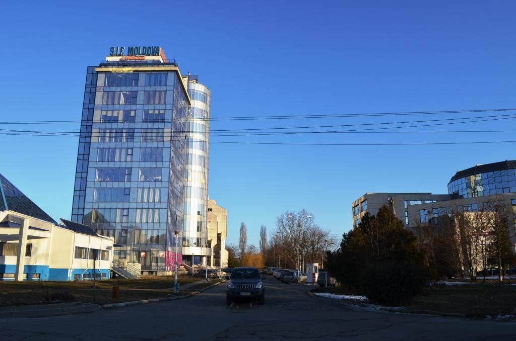 Apartament In Regim Hotelier Bacău Esterno foto